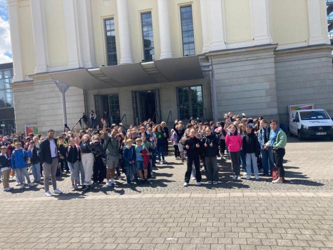 oper_klassenstufe_5.jpg